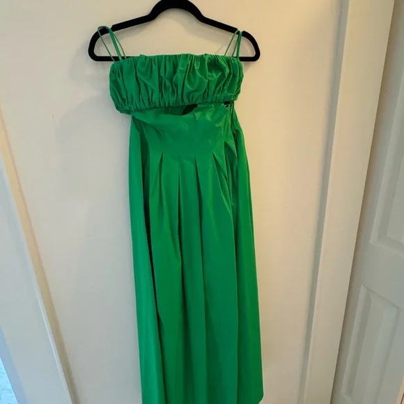 ASOS Elegant Green Maxi Dress - Picture 5 of 6